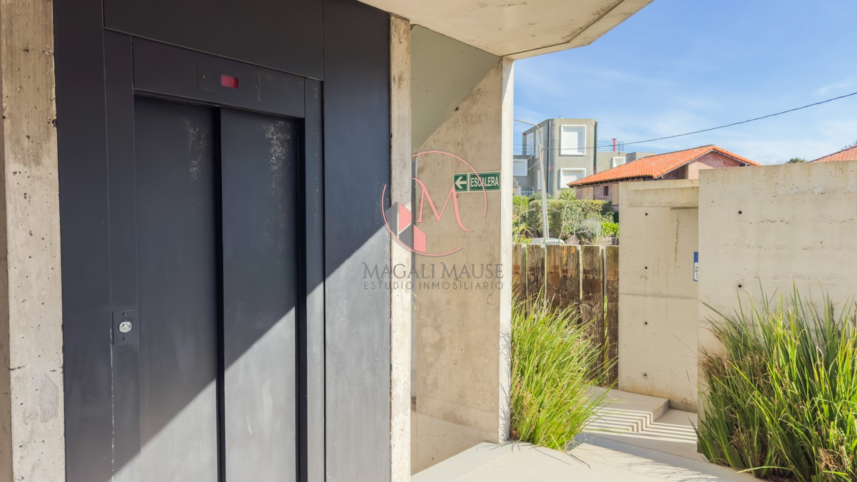 Exclusivo Departamento Frente Al Mar - piso 2 - dpto A - En Pinamar