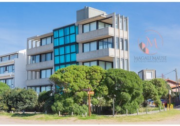 Exclusivo Departamento Frente Al Mar - piso 2 - dpto A - En Pinamar